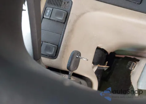 2000 Volvo V70 R из США, поврежденный, VIN YV1LV60D5Y2676541